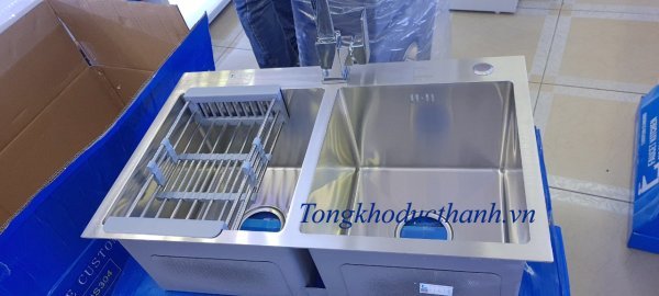 Chậu Rửa đúc Rosler RL04-7245 Cân ( Inox 304)