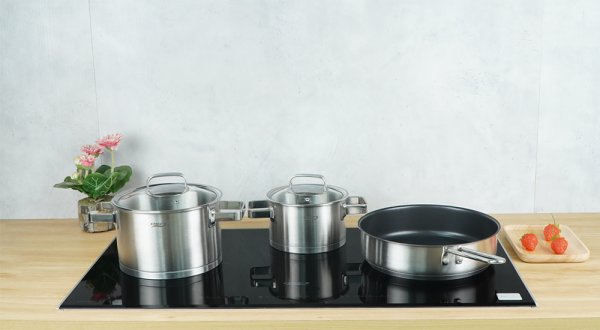 Bếp từ ba Chefs EH-IH536