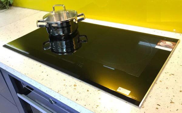 Bếp từ Eurosun EU-T897G