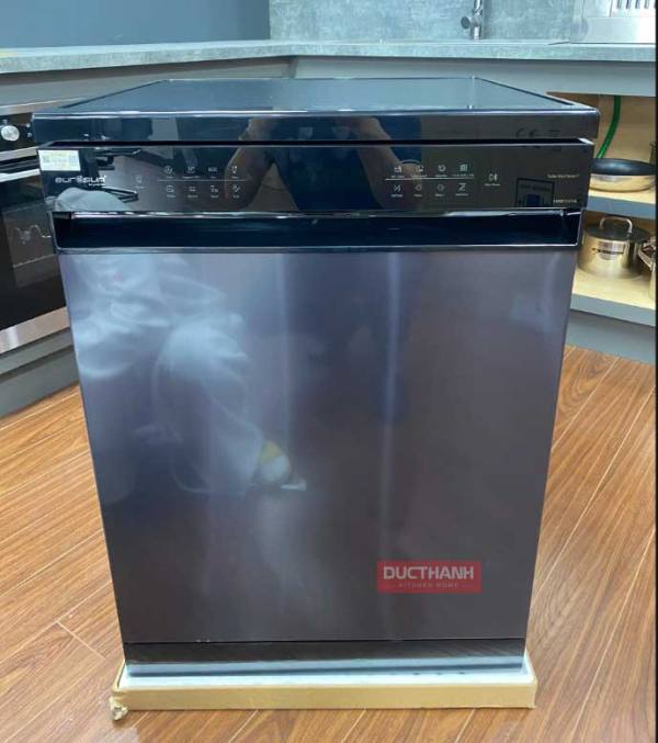 Máy rửa bát 16 bộ Eurosun SMS82EU88B / SMS82EU88GB