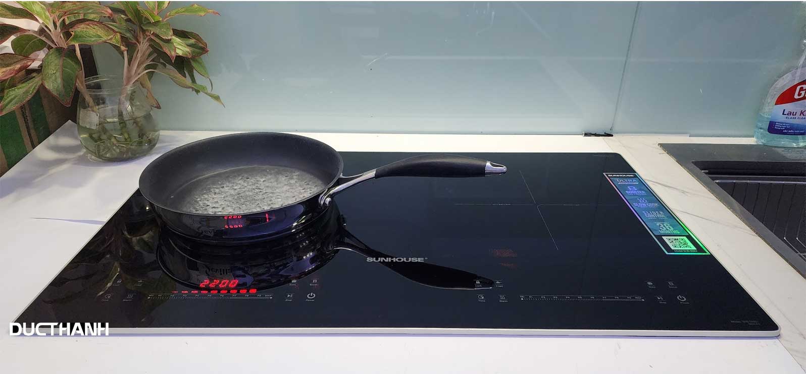 Bếp từ Sunhouse SHB555DI (  booster 2200W)