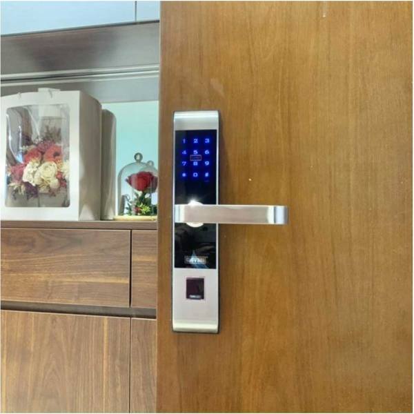 Khóa cửa thông minh Giovani GSL-118C87G