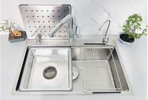 Chậu rửa bát Inox chống xước Gento GT 7848 New