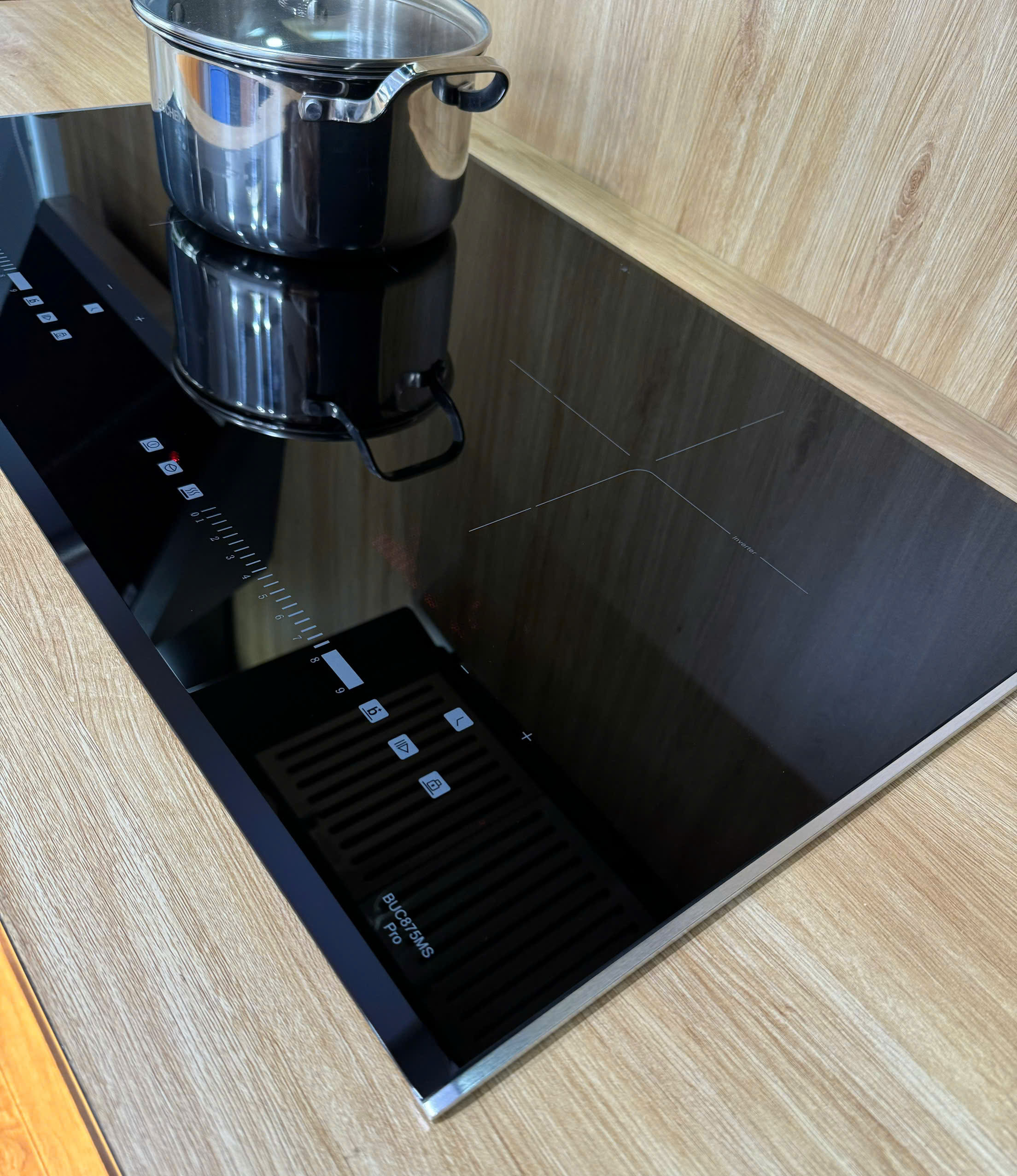 Bếp từ Buchen BUC875MS Pro