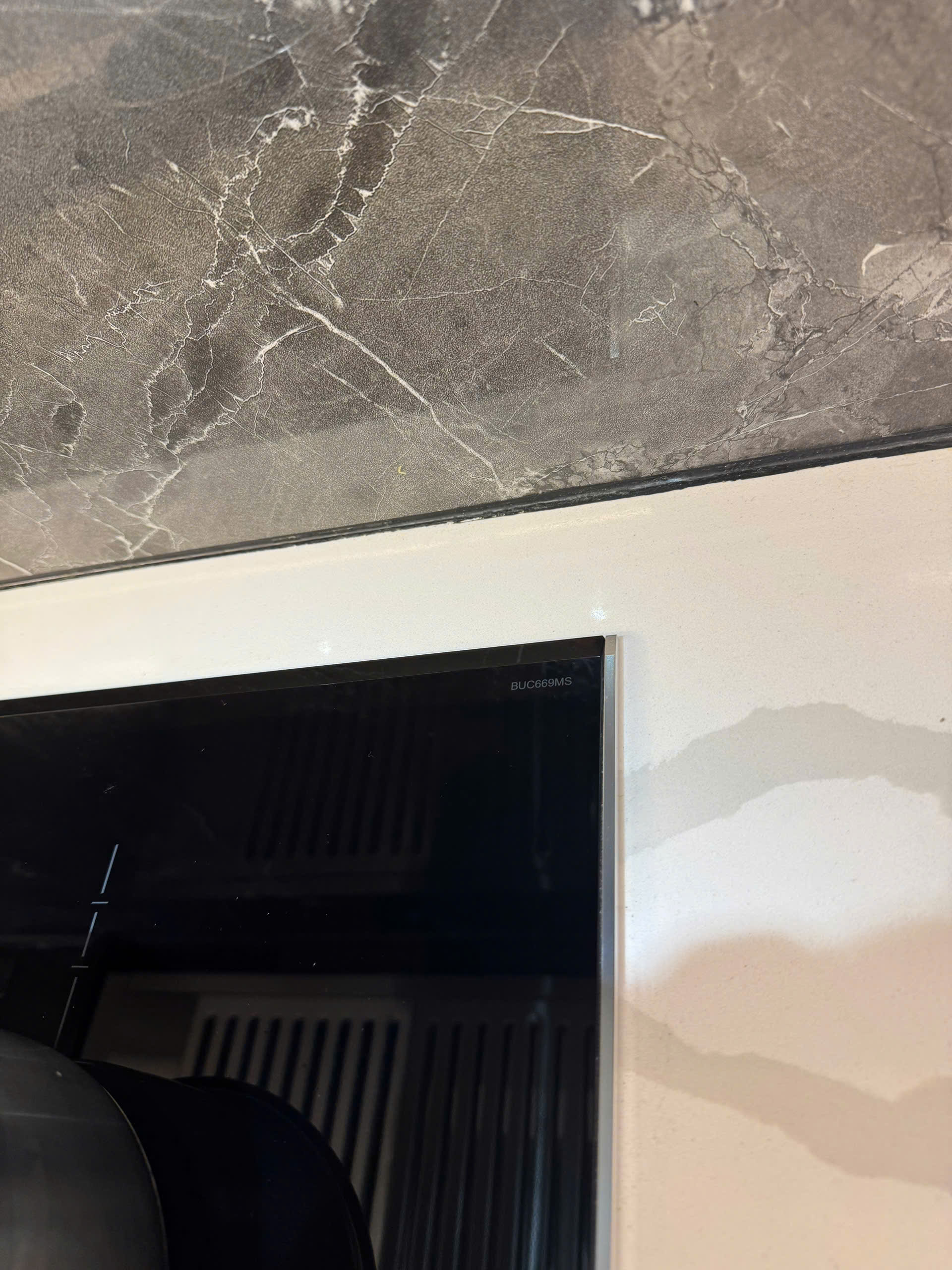 Bếp từ Buchen BUC669MS