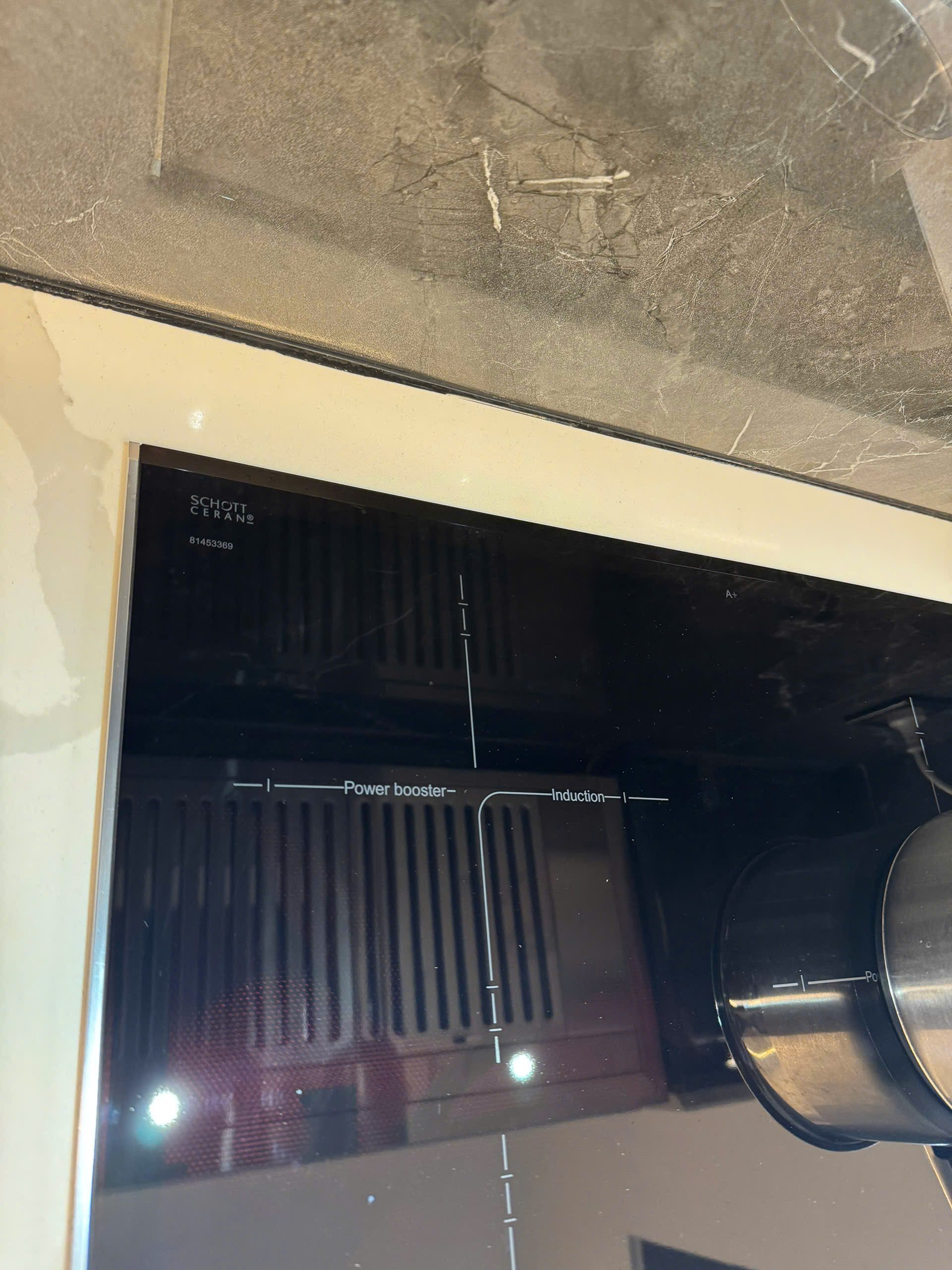 Bếp từ Buchen BUC669MS