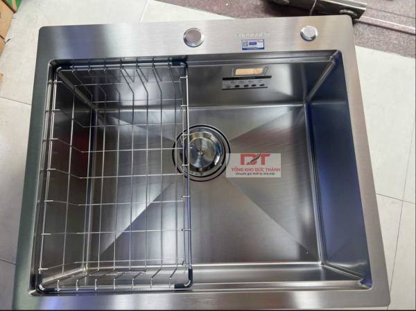 Chậu rửa bát Eurogold chống xước 1 hố inox 304 EUC15850EA (EUC15850GA)