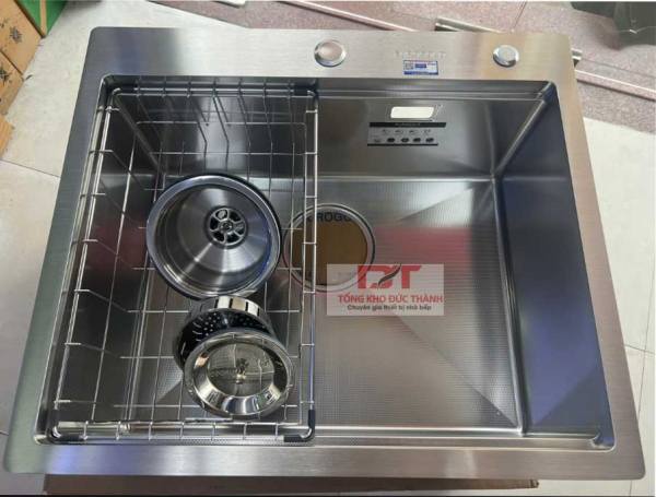 Chậu rửa bát Eurogold chống xước 1 hố inox 304 EUC15850EA (EUC15850GA)