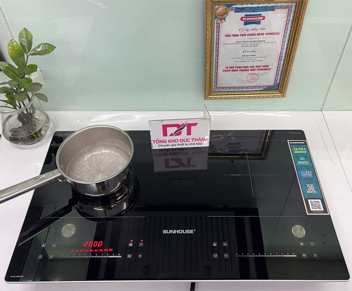 Bếp từ Sunhouse SHB 525DI