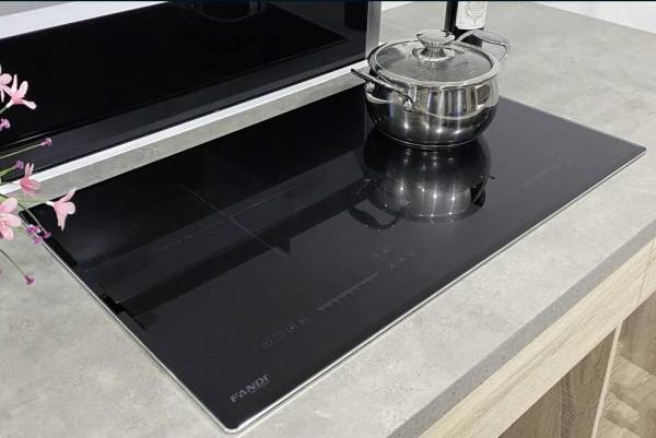 Bếp từ Fandi FD-829IG nhập Malaysia